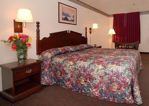 Rodeway Inn 2*